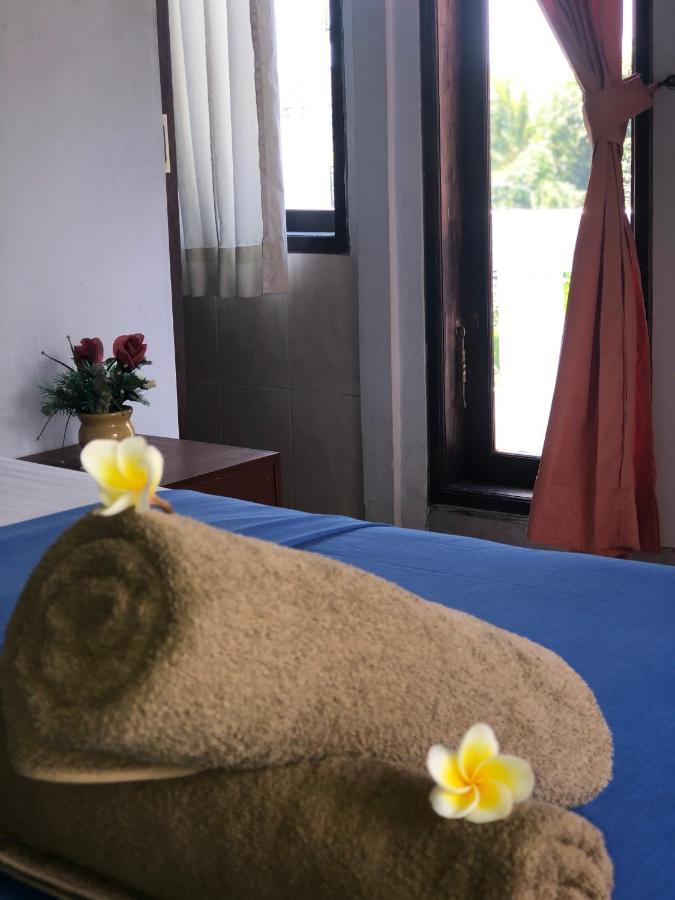 Tira Amed Homestay Eksteriør bilde